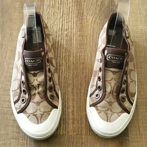 COACH KORRIN SIGNATURE SLIP ON SNEAKERS